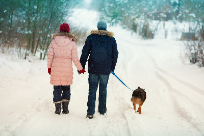 Spaziergang im Winter gegen Erkältungen